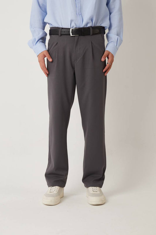 DIPLOMAT   |  Baggy Pleated Pant